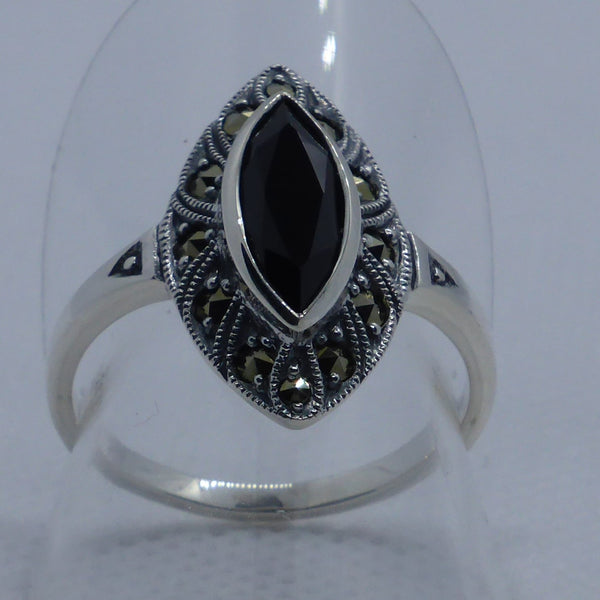 Ring Silber 925 Onyx Markasit handgefasst